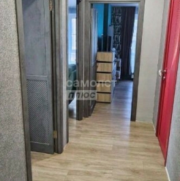 Продажа 2-комн квартиры на вторичном рынке улица Михайлова,  д. 30А к3