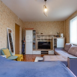 Продажа 2-комн квартиры на вторичном рынке Юкковское шоссе,  д. 10,  к. 4