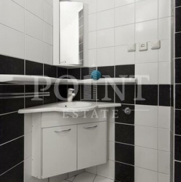 Продажа 5-комн квартиры на вторичном рынке улица Жуковского,  д. 5