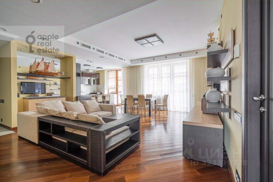 Продажа 4-комн квартиры на вторичном рынке Руновский переулок, 10С1