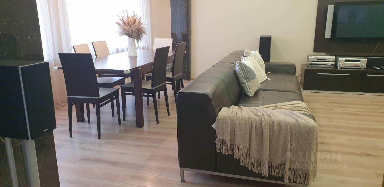 Аренда 3-комн квартиры на вторичном рынке улица Яблочкова, 11