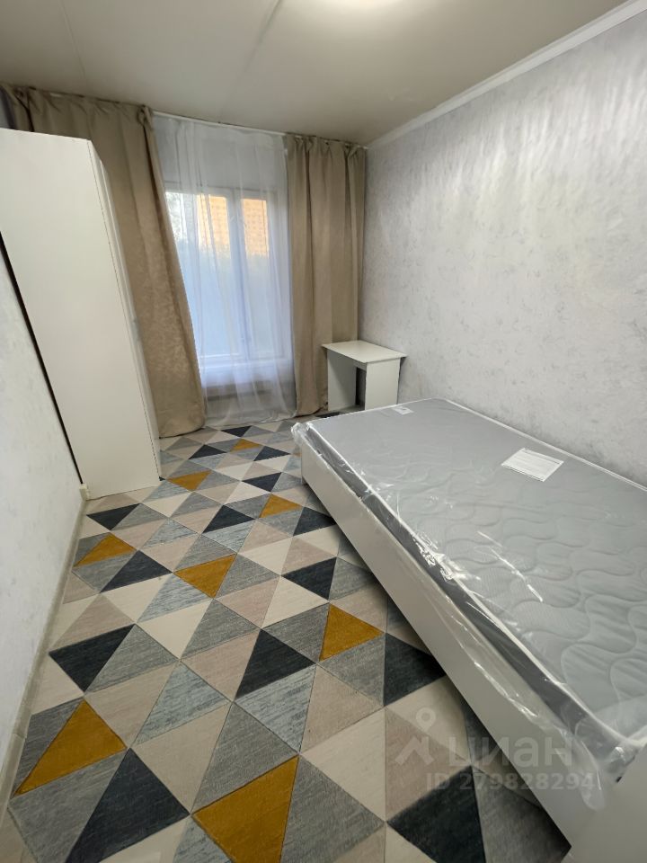 Продажа 3-комн квартиры на вторичном рынке проспект Андропова, 38