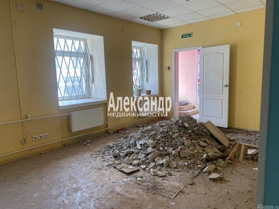 Аренда торгового помещения ул Радищева,  д. 40