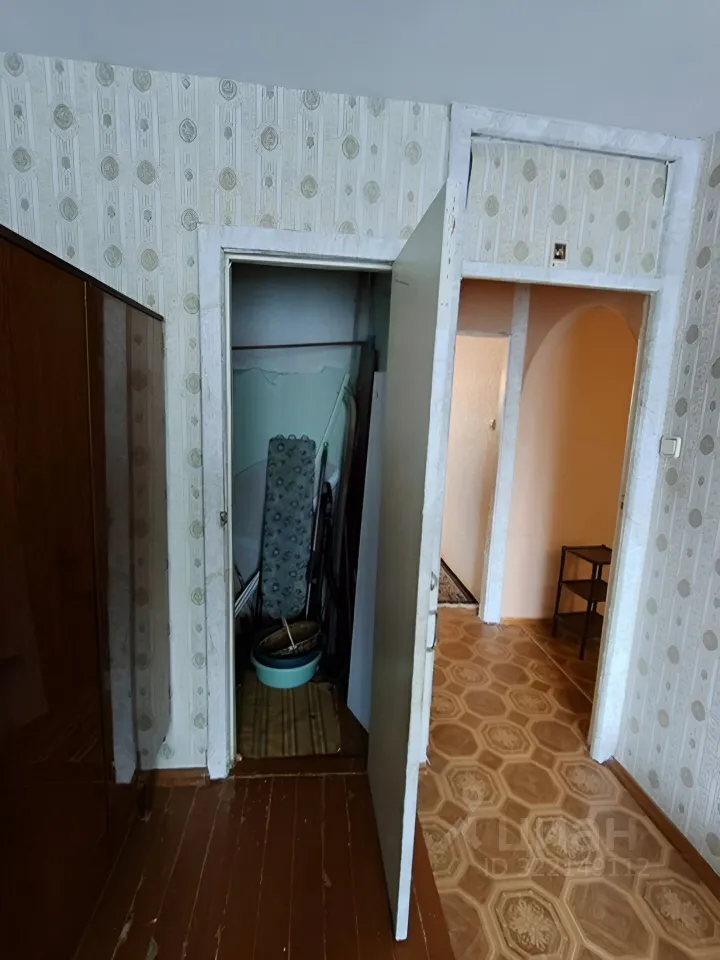Продажа 3-комн квартиры на вторичном рынке Коломна, Лесная улица, 13