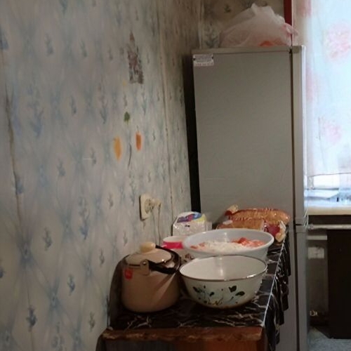 1-комн квартира пос. Первомайское, улица Ленина, 61