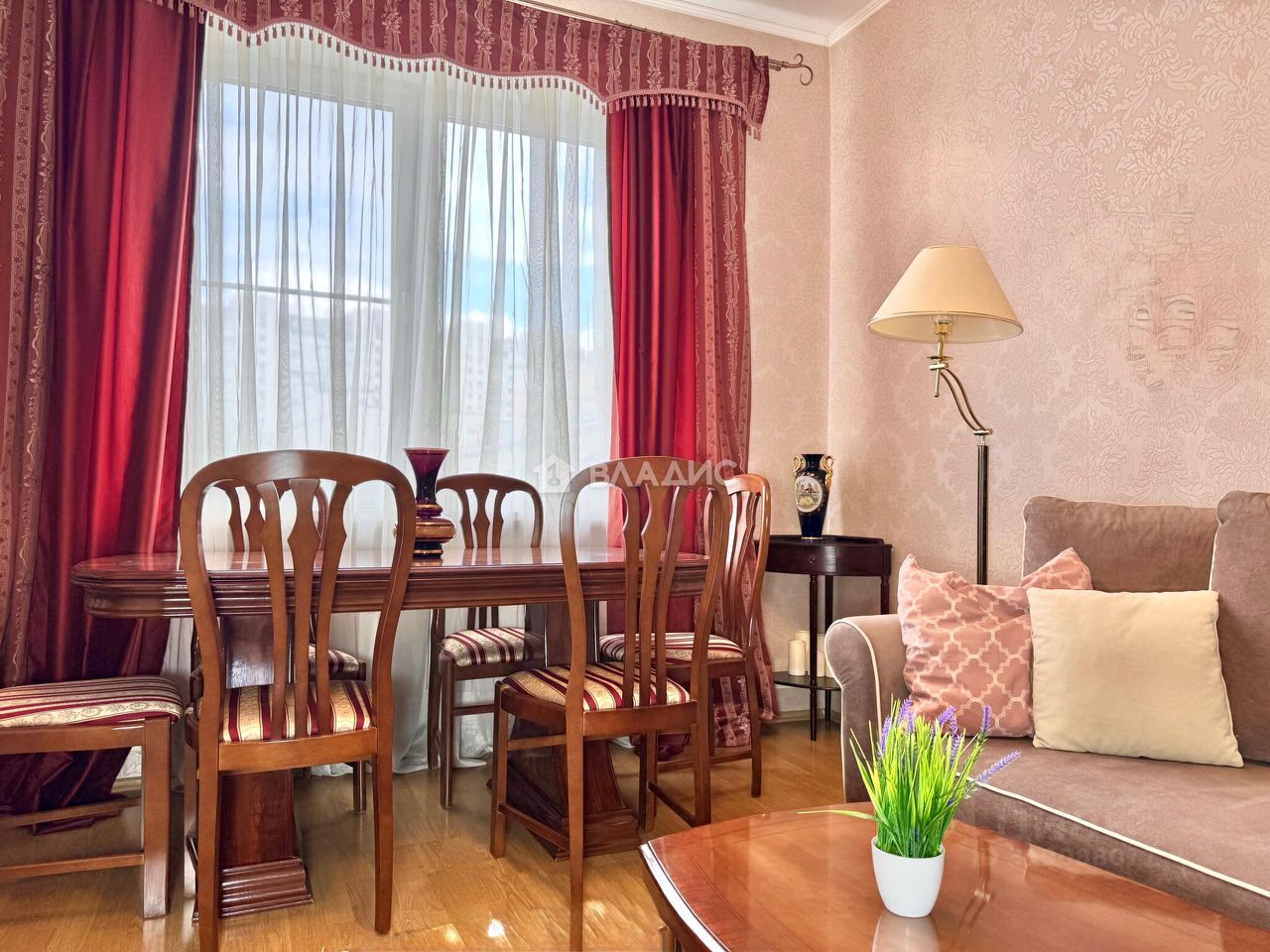 Продажа 3-комн квартиры на вторичном рынке Воронцовская улица, 25С3