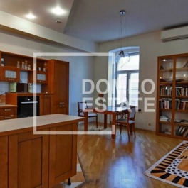 Продажа 4-комн квартиры на вторичном рынке Козихинский М. пер,  д. 16/3