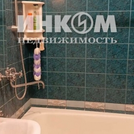 Продажа 2-комн квартиры на вторичном рынке улица Академика Челомея,  д. 8 к1