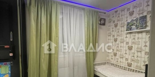 4-комн квартира ул Авиаторов,  д. 5,  к. 6