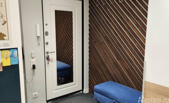 Продажа 3-комн квартиры на вторичном рынке Новоподмосковный 3-й пер,  д. 6