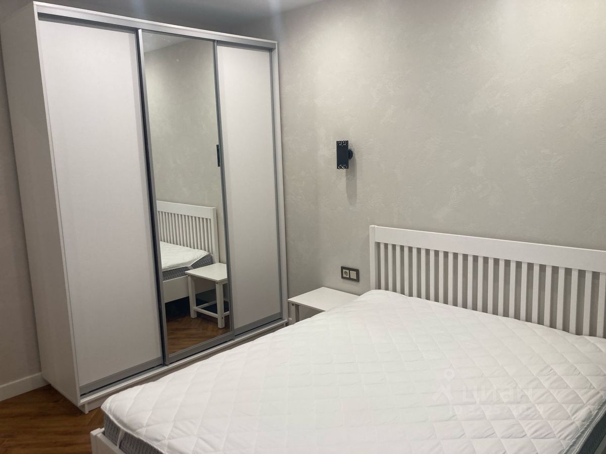 Аренда 2-комн квартиры на вторичном рынке д. Сапроново, улица Калиновая, 9