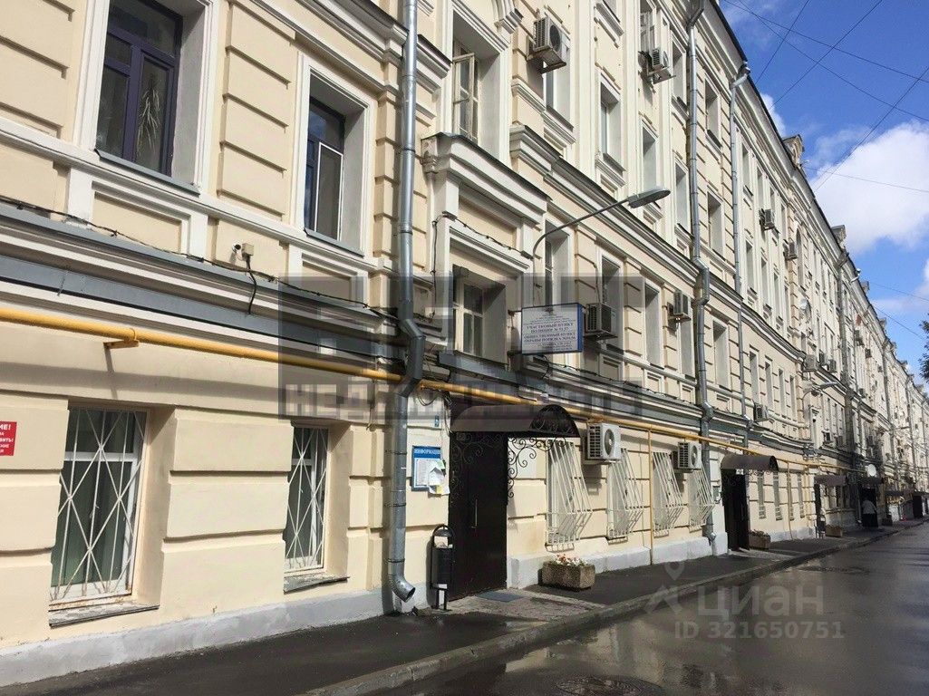 Продажа 6-комн квартиры на вторичном рынке улица Петровка, 26С2
