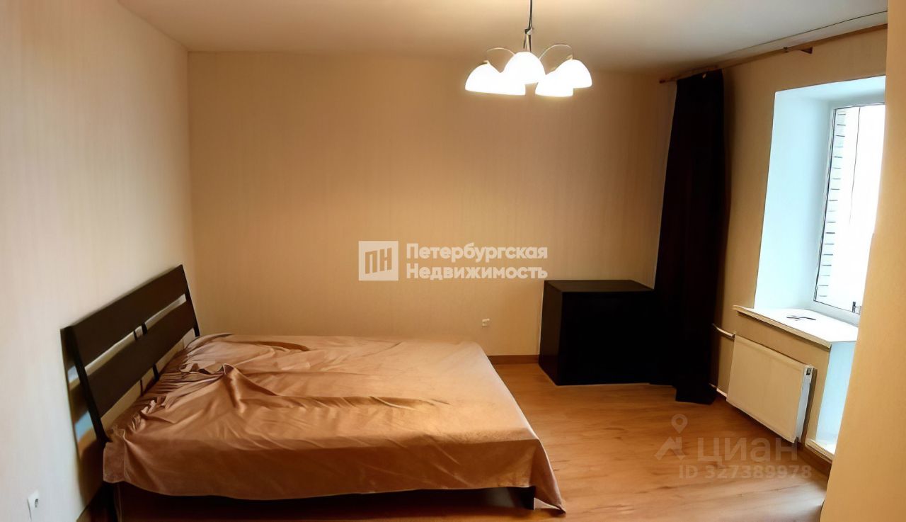 Продажа 1-комн квартиры на вторичном рынке Октябрьская набережная, 124к7