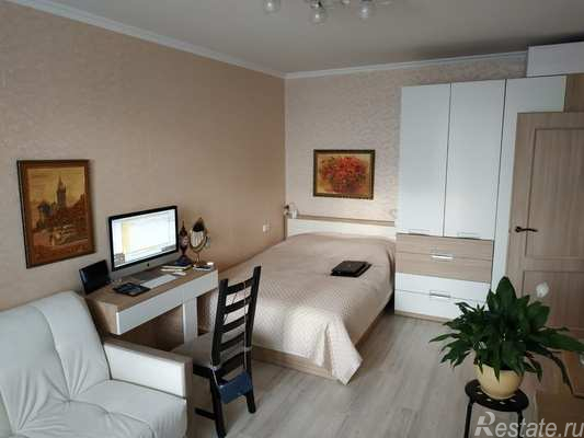 Продажа 1-комн квартиры на вторичном рынке Лобня, Катюшки ул,  д. 50