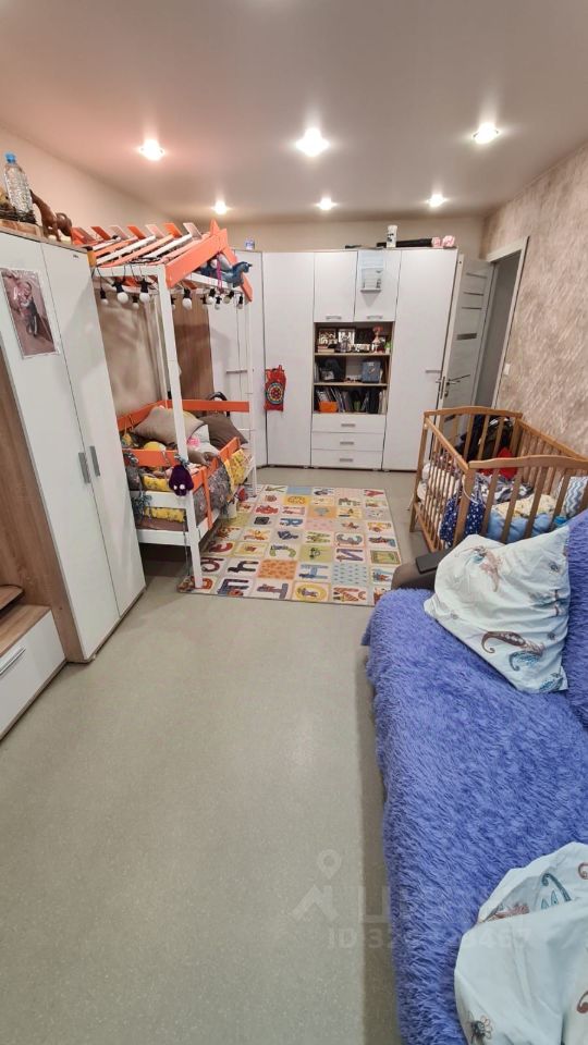 Продажа 3-комн квартиры на вторичном рынке Снайперская улица, 5