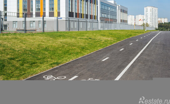 Продажа 4-комн квартиры на вторичном рынке Битца, Южный бульвар,  д. 8