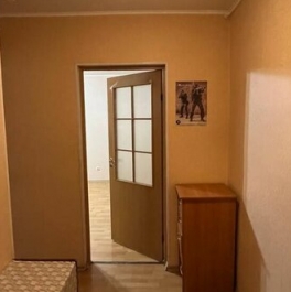 Продажа 1-комн квартиры на вторичном рынке Колпино г, Ленина пр-кт,  д. 8 к1