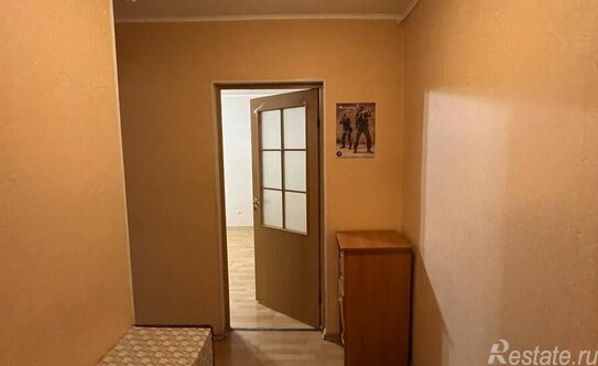 Продажа 1-комн квартиры на вторичном рынке Колпино г, Ленина пр-кт,  д. 8 к1