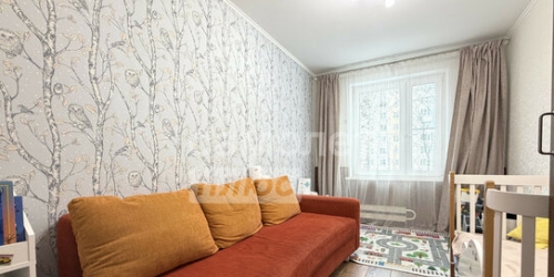 3-комн квартира ул Туристская,  д. 18