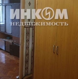 Продажа 2-комн квартиры на вторичном рынке улица Чистова,  д. 4А