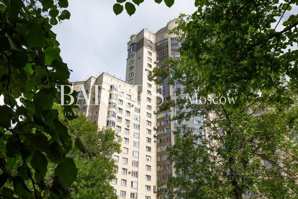Продажа 3-комн квартиры на вторичном рынке проспект Маршала Жукова, 36к1