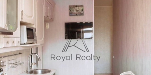 3-комн квартира ул Кирилловская,  д. 20