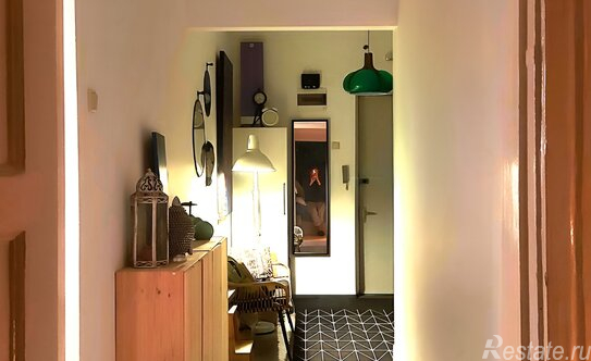 Продажа 4-комн квартиры на вторичном рынке ул Самокатная,  д. 3/8