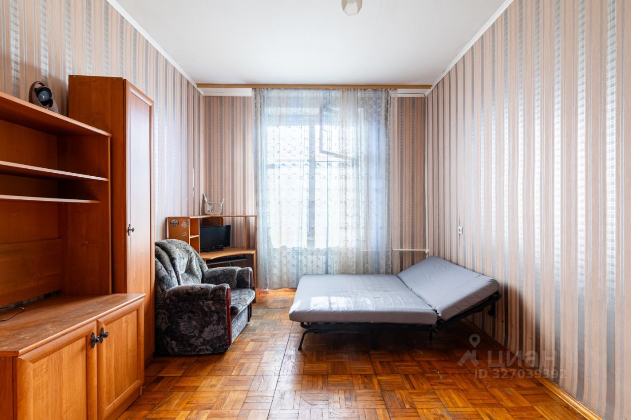 Продажа комнаты Авиационная улица, 25