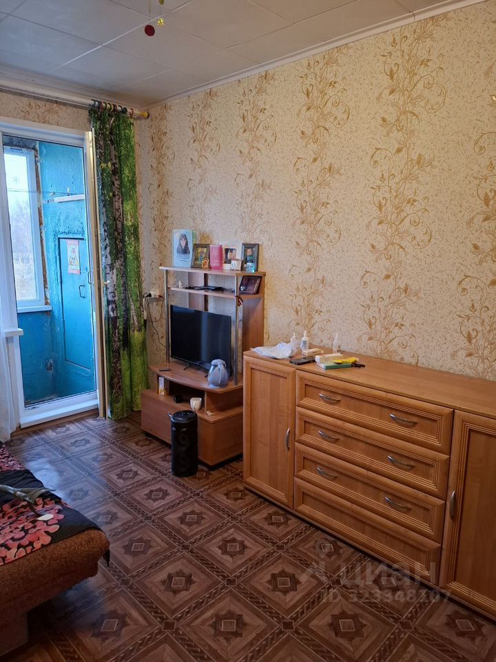 Продажа 3-комн квартиры на вторичном рынке пос. Елизаветино, площадь Дружбы, 14