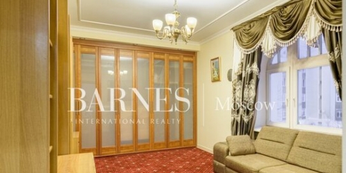 8-комн квартира Петровский б-р,  д. 23