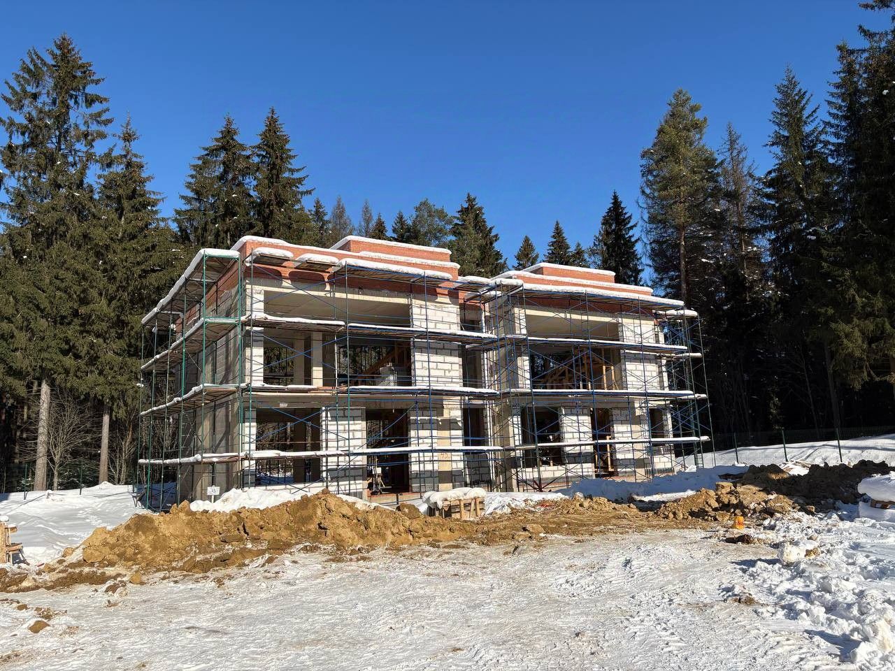 Продажа дома пос. Ленинское, улица Советская, 2