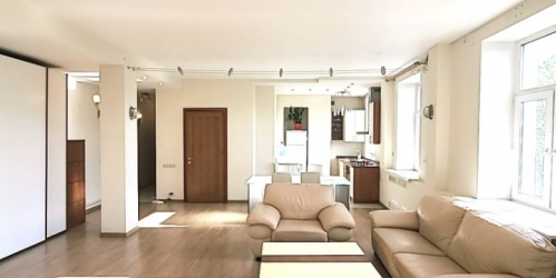 2-комн квартира Кисловский Ср. пер,  д. 7/10