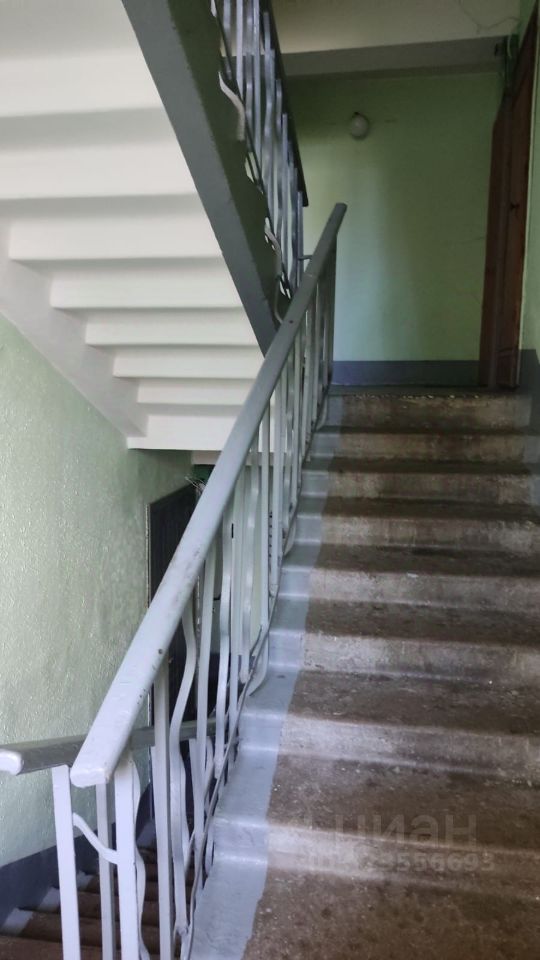 Продажа 2-комн квартиры на вторичном рынке Петергоф, Мастеровой переулок, 6