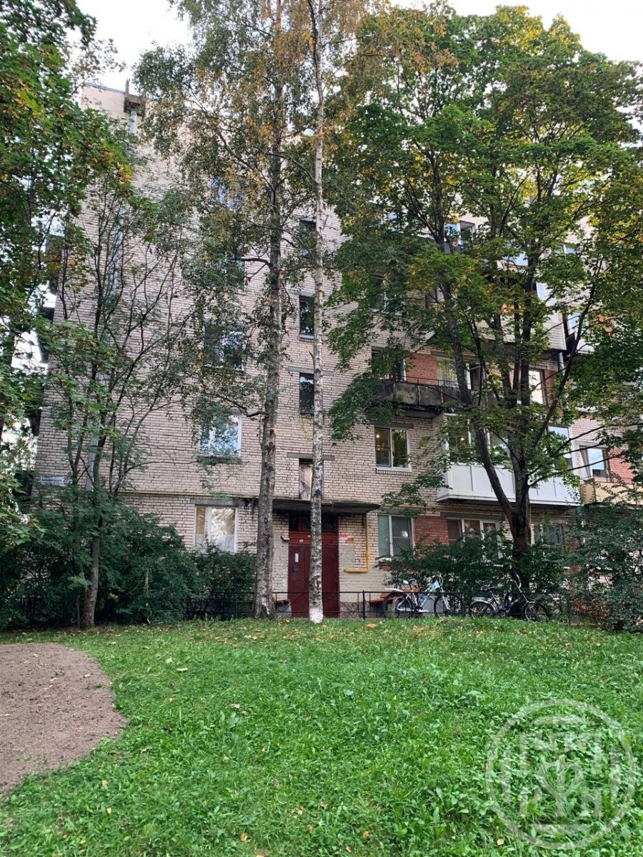 Продажа 1-комн квартиры на вторичном рынке Сестрорецк г., Володарского ул. ,  д. 22