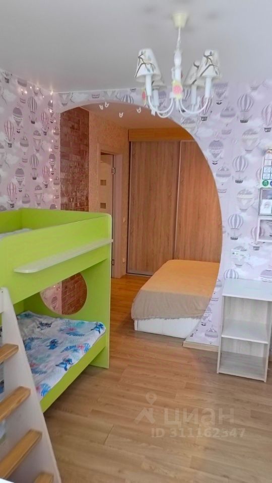 Продажа 2-комн квартиры на вторичном рынке д. Капорское, 3