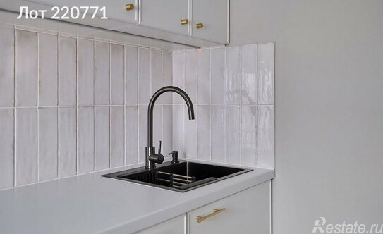 Продажа 1-комн квартиры на вторичном рынке Фрунзенская 3-я ул,  д. 15