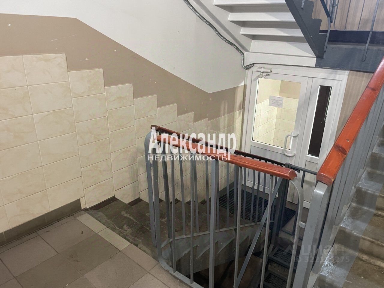 Продажа 1-комн квартиры на вторичном рынке Ленская улица, 6К3