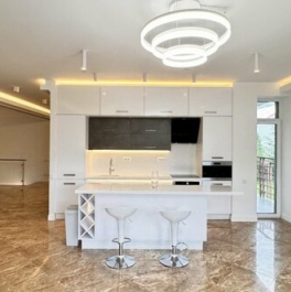 Продажа 3-комн квартиры на вторичном рынке улица Коробицына,  д. 2 литВ