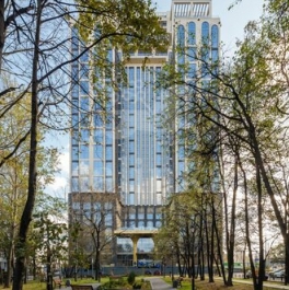 Продажа 3-комн квартиры на вторичном рынке Поклонная улица,  д. 9