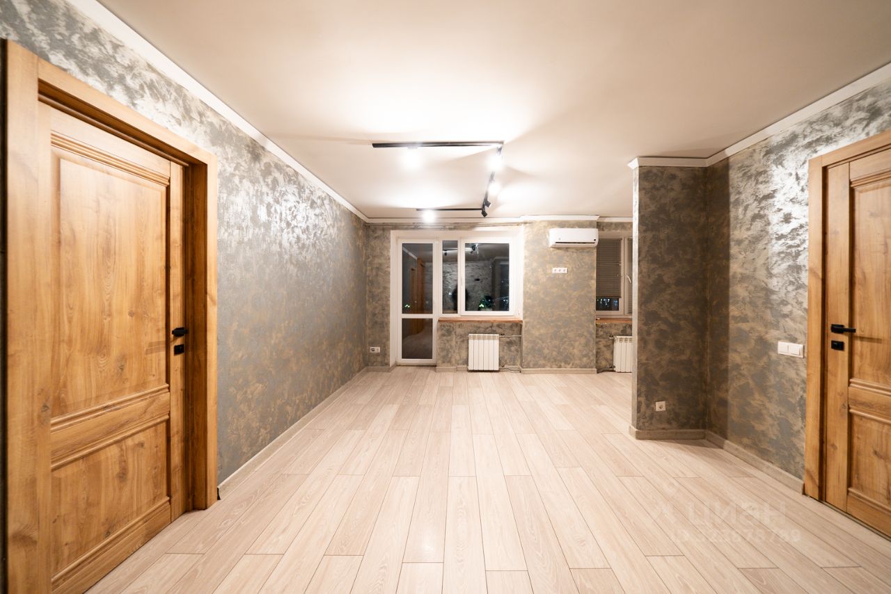 Продажа 2-комн квартиры на вторичном рынке Красногорск, Речная улица, 6