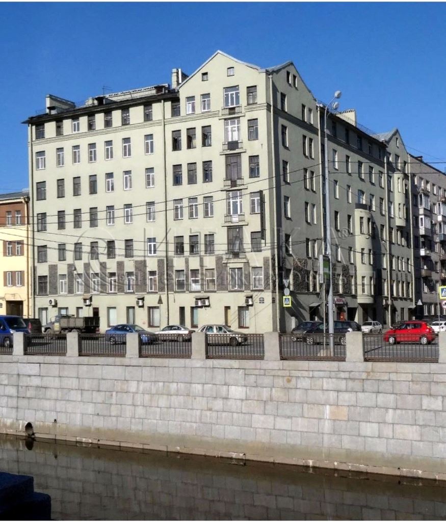 Продажа комнаты Бронницкая,  д. 37