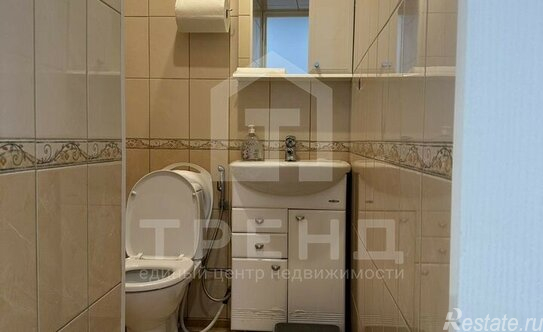 Продажа 3-комн квартиры на вторичном рынке улица Ушинского,  д. 3 к2