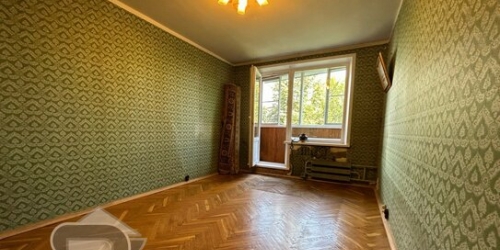 2-комн квартира 8 Марта ул,  д. 11