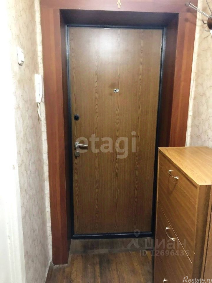 Продажа 1-комн квартиры на вторичном рынке Реутов, улица Гагарина,  д. 3