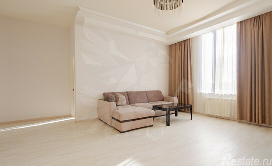 Продажа 3-комн квартиры на вторичном рынке ул Мосфильмовская,  д. 8,  к. 1