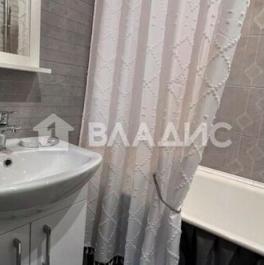 Продажа 2-комн квартиры на вторичном рынке Республиканская улица,  д. 24 к1