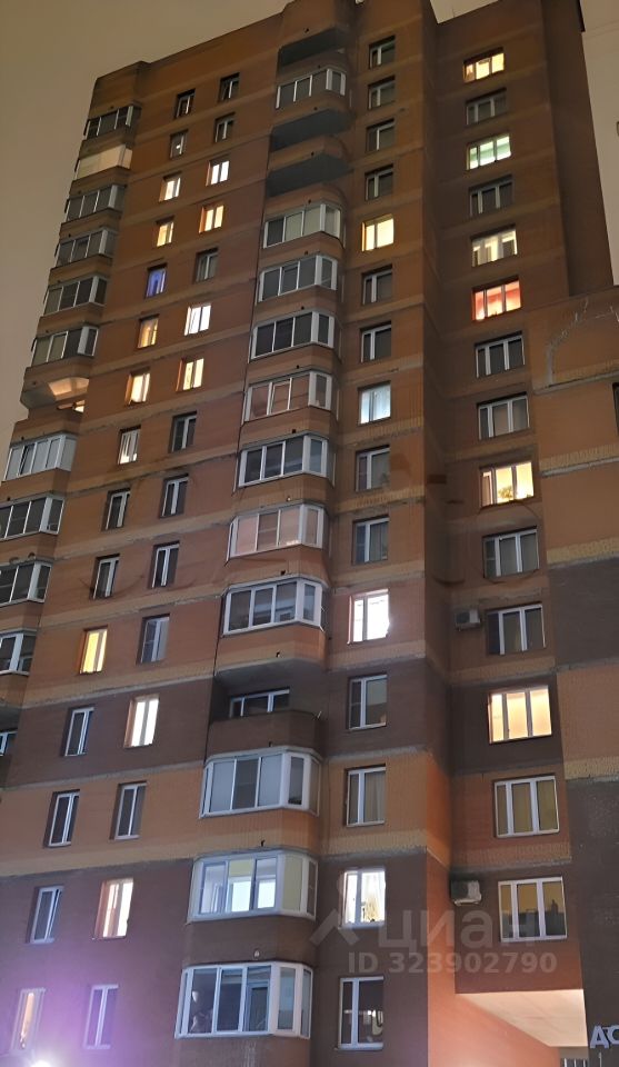 Продажа 1-комн квартиры на вторичном рынке Бухарестская улица, 118к3