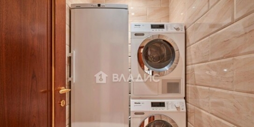 6-комн квартира Чапаевский переулок,  д. 3