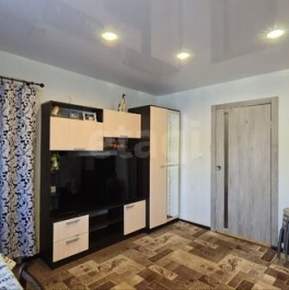 Продажа 3-комн квартиры на вторичном рынке Кириши, пр-кт Ленина,  д. 9