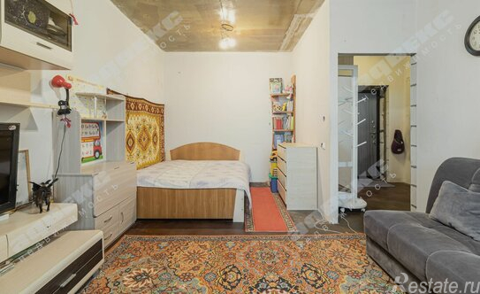 Продажа 1-комн квартиры на вторичном рынке Космонавтов пр-кт,  д. 65 к2